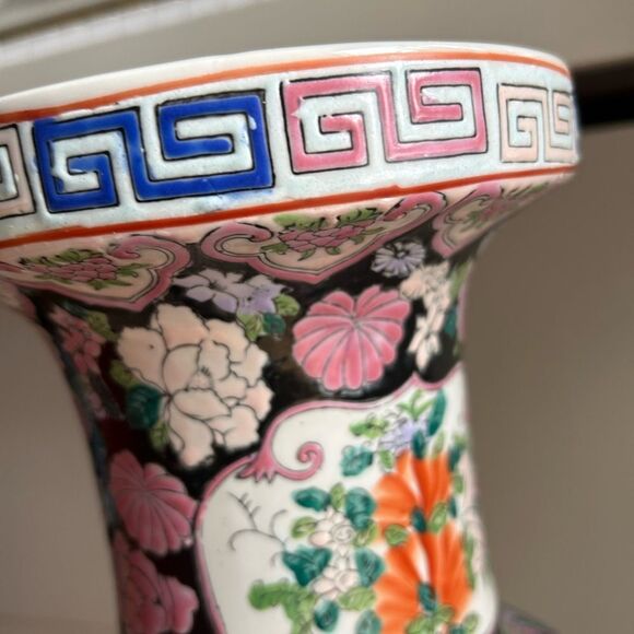 Antique 24" Chinese Famille Rose Large Porcelain Vase 24" Tall - Picture 15 of 16